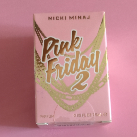 Nicki Minaj Pink Friday 2 Necklace - Picture 2 of 7